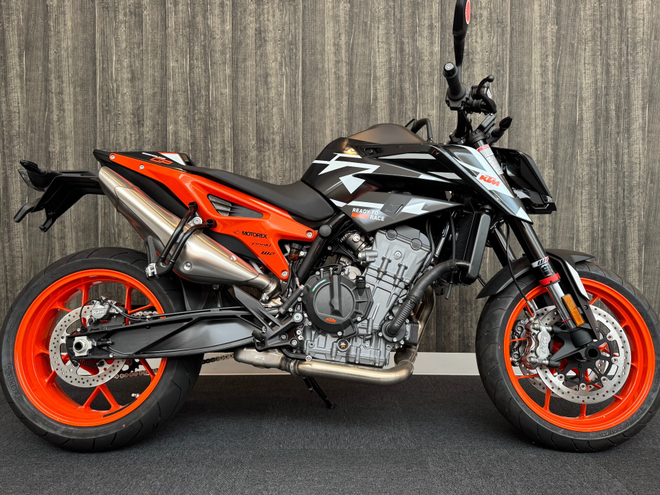 KTM 890 DUKE GP 2023