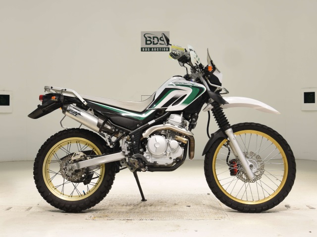 Yamaha SEROW XT250 2010
