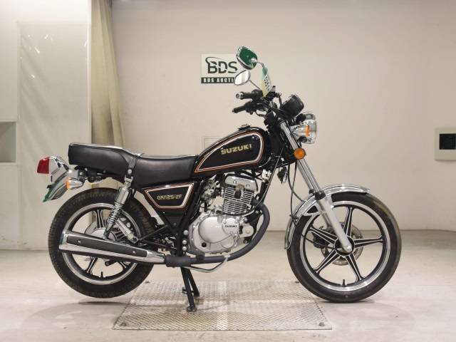 Suzuki GN125-2F 2013