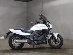 Honda CTX700N 2022