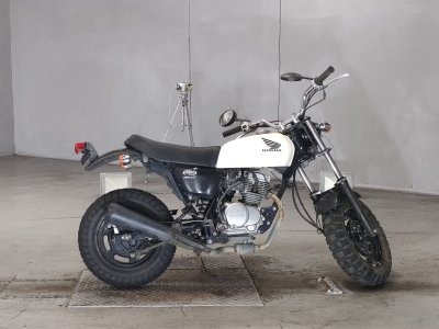 Honda APE50 2009