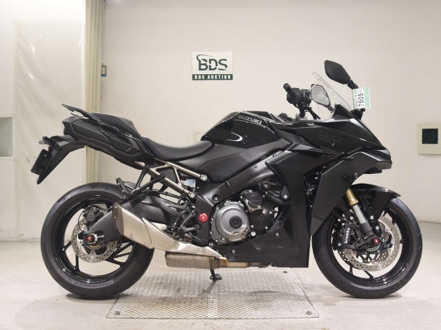 Suzuki gsx-s1000 gt 2022