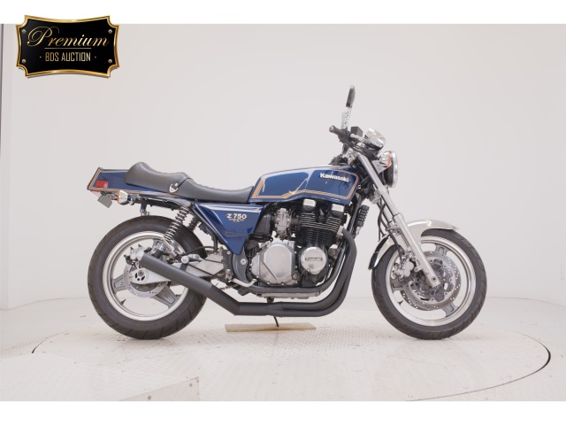 Kawasaki ZEPHYR750 2025