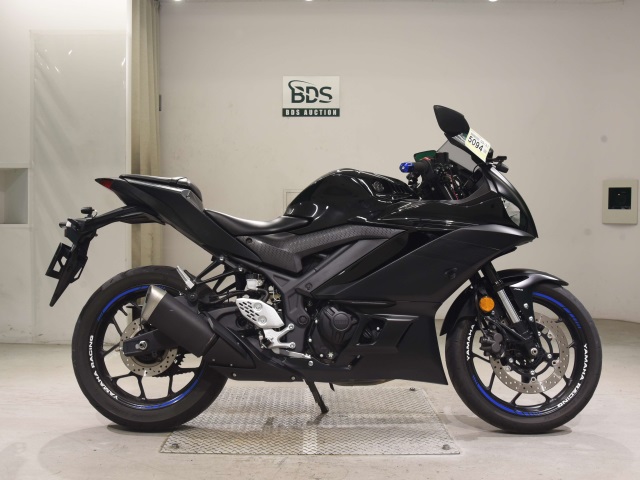 Yamaha YZF-R25A 2021