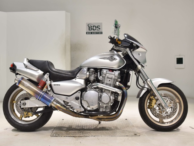 Honda X4LD 2002