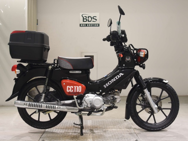 Honda CC110 CROSSCUB 2022