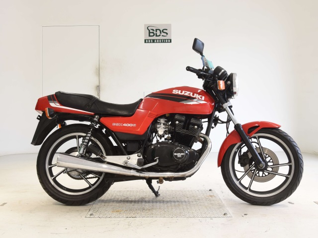 Suzuki GSX400E