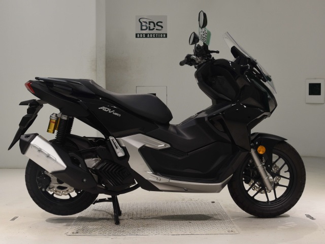 Honda ADV 160 2025