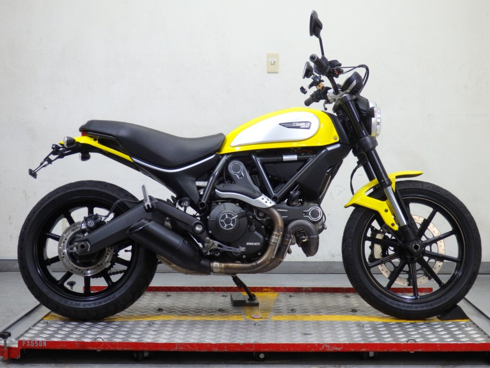Ducati SCRAMBLER 803 ICON 2016