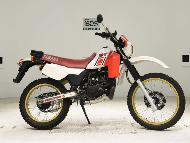 Yamaha DT125R TRAIL 1987