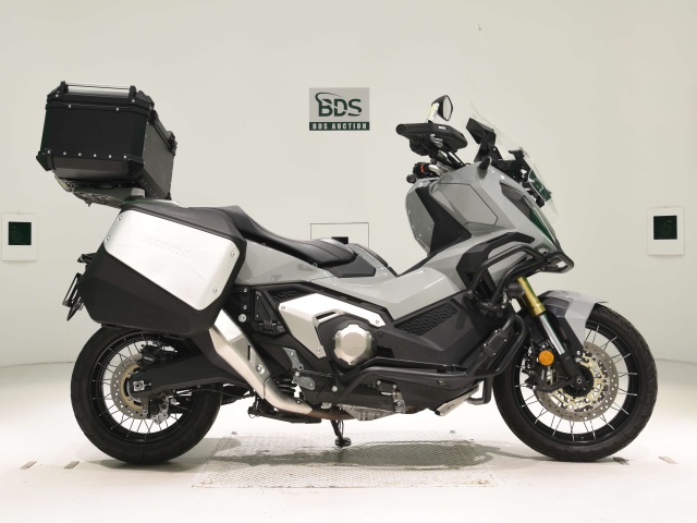 Honda X-ADV750-2 2023