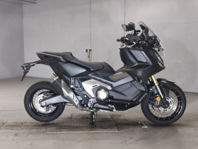Honda X-ADV750 2022
