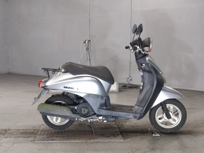 Honda TODAY 2012