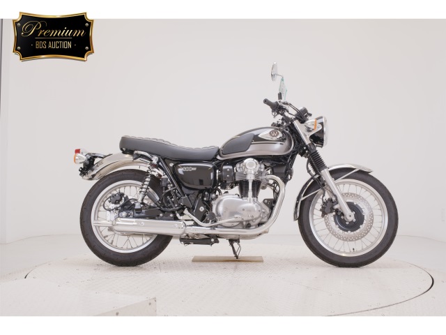 Kawasaki W800 2024