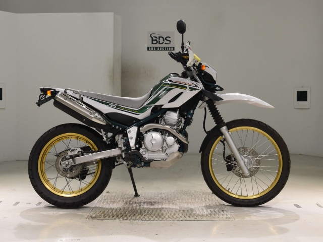 Yamaha SEROW XT250 2020