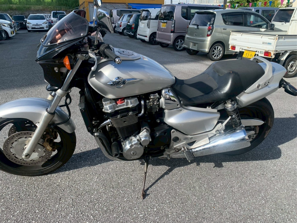 Honda X4 2000