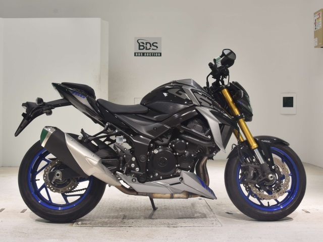Suzuki GSX-S750 2021