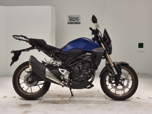 Honda CB250RA 2019