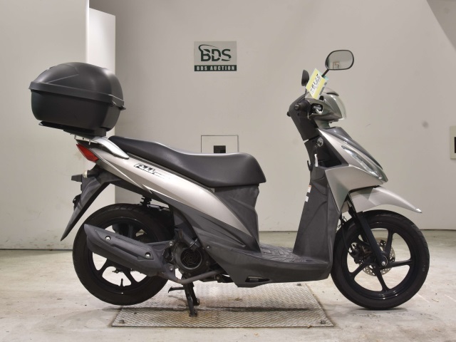 Suzuki ADDRESS V110