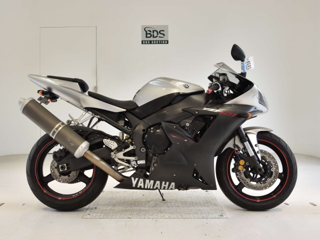 Yamaha YZF-R1 2002