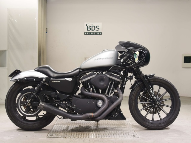 HD SPORTSTER IRON XL883N 2009