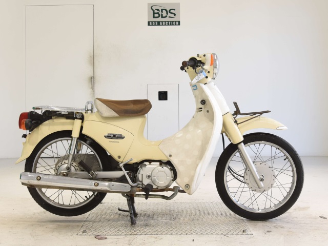 Honda C110 2011