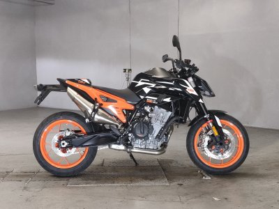 KTM 890 DUKE GP 2023