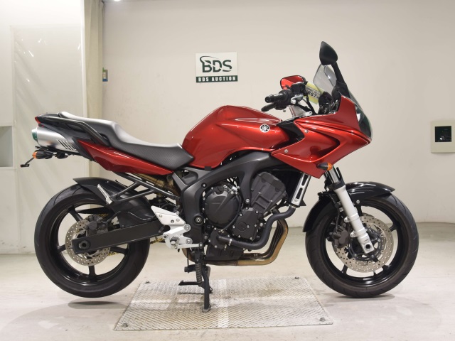Yamaha FZ6 FAZER 2006