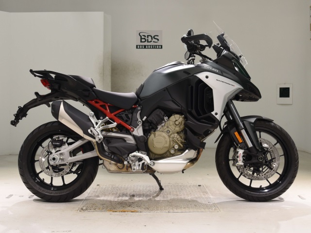 Ducati MULTISTRADA V4S 2025