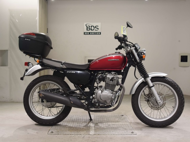 Honda CB223S 2010