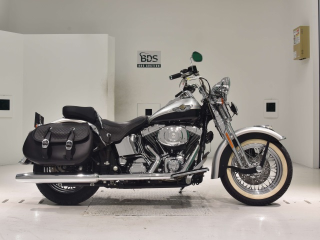 HD HERITAGE SPRINGER FLSTS1450 2003