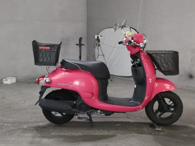 Honda GIORNO 2011