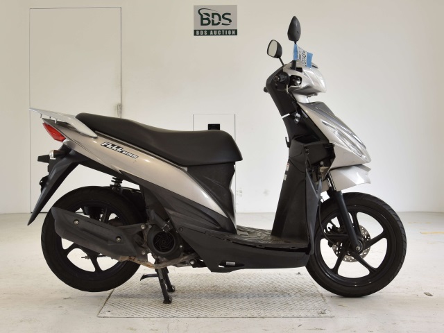 Suzuki ADDRESS V110