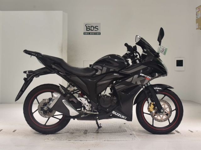 Suzuki GIXXER150SF 2018