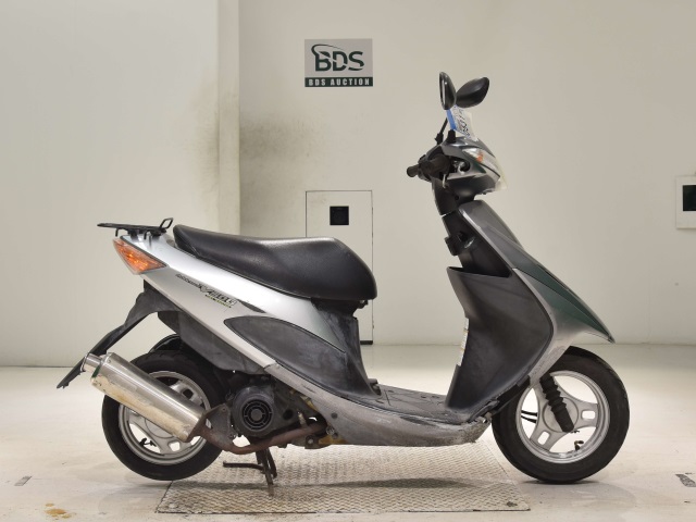 Suzuki ADDRESS V50