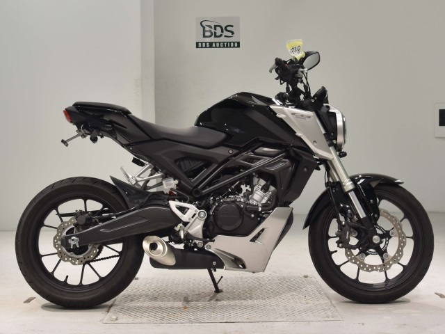 Honda CB125R 2018