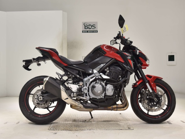 Kawasaki Z900 2018