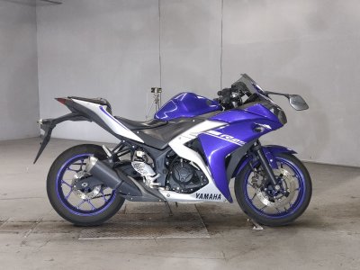 Yamaha YZF-R25 2017