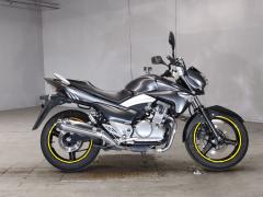 Suzuki GSR250