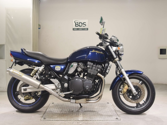 Suzuki GSX400 INAZUMA 2001