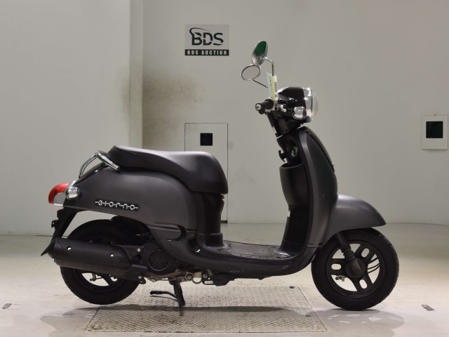 Honda GIORNO 2013