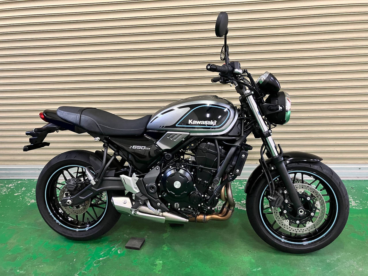 Kawasaki Z650RS 2023
