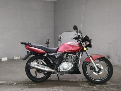 Suzuki EN125 2016