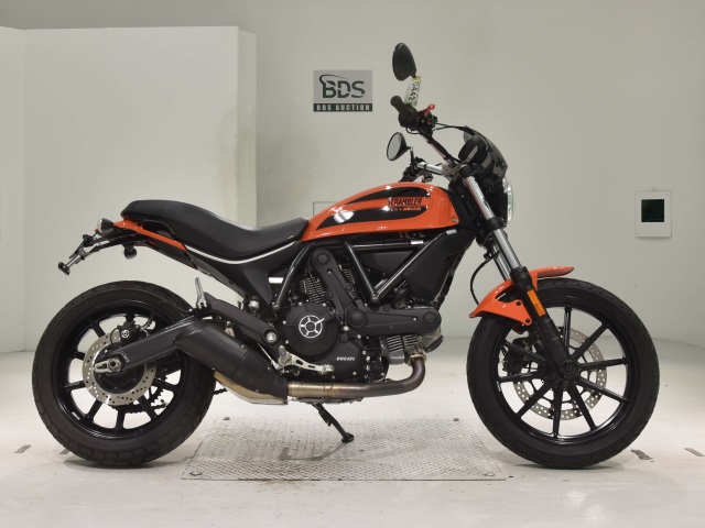 Ducati SCRAMBLER SIXTY2 2016