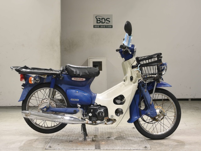 Honda C50 2008