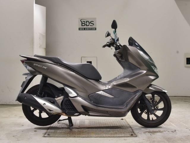 Honda PCX125-3 2018