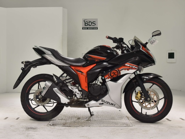 Suzuki GIXXER150SF 2017