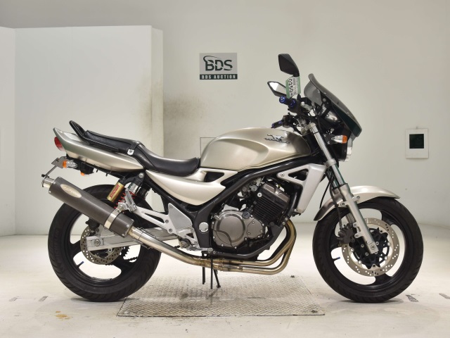 Kawasaki BALIUS ZR250 2006