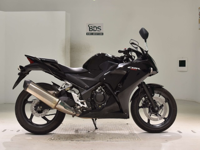 Honda CBR250R 2016