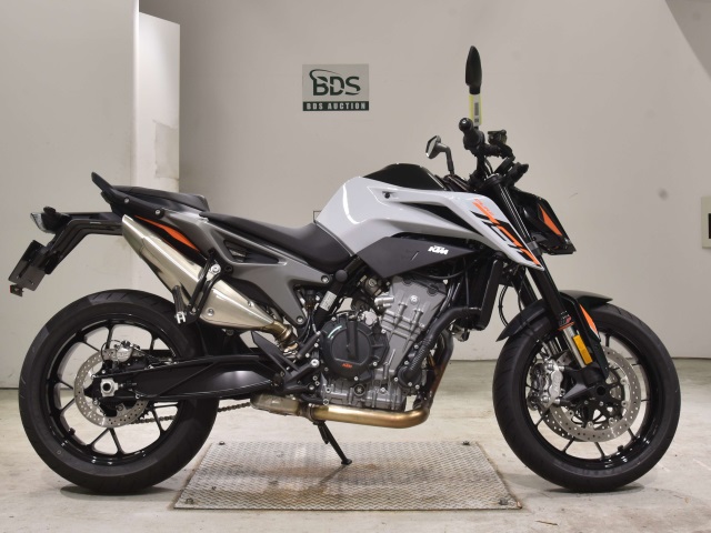 KTM 790 DUKE 2024